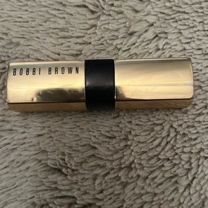 Bobbi Brown lipstick